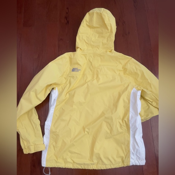 The north face hyvent rain jacket - Picture 2 of 5